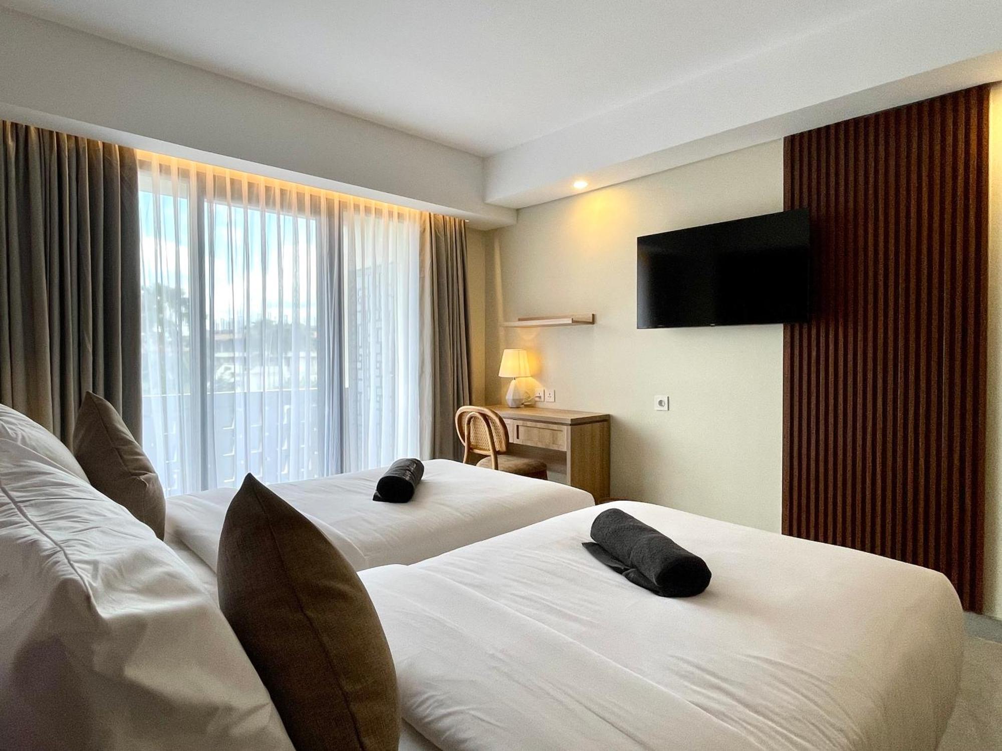 Anaya Hotel Canggu Esterno foto